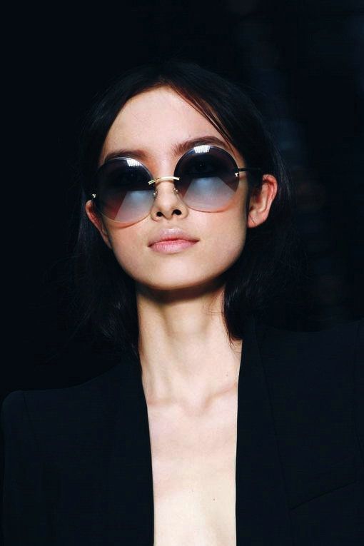 Aviator's 80 style