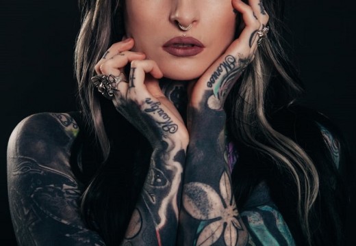 Enhanced your beauty with a nose ring