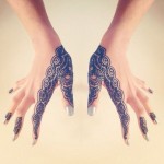 Lace glove heena