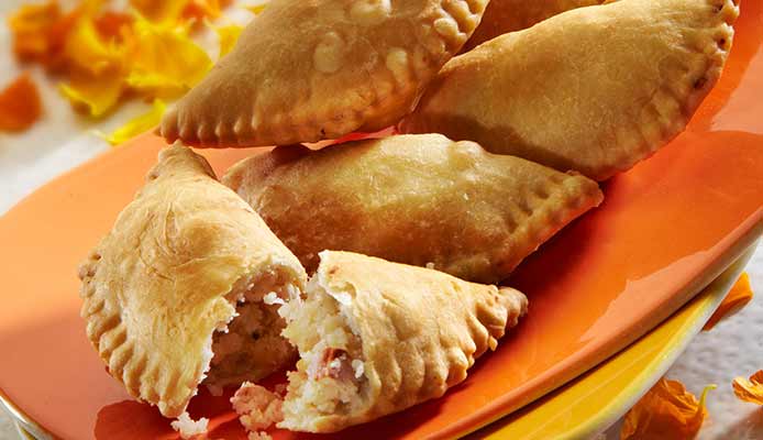 Gujiya for holi