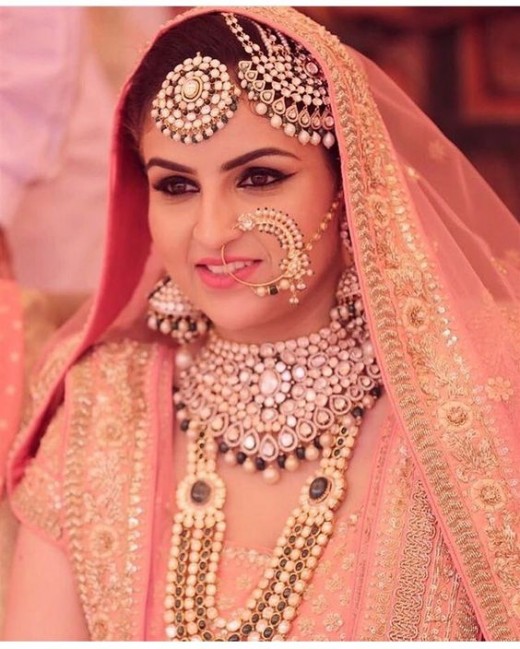 Heavy nose pin for brides