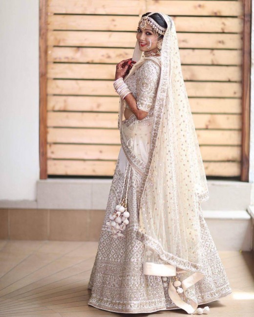 White bridal lehnga