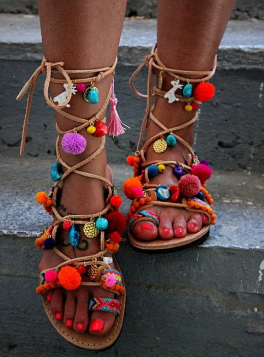 Pom pom lace footwear