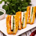 3 Lip Smacking Tricolor Recipes For Independence Day Tricolor breadpakora Independence day recipes
