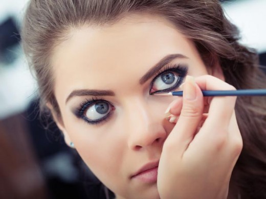 How to make kajal smudgefree and last longer