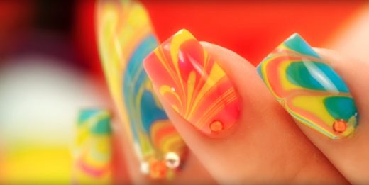 Marble nail art