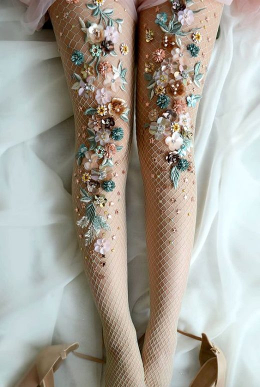 How to wear shimmer socks