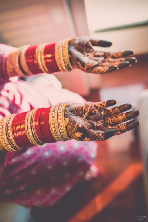 Red color choora for the Indian brides
