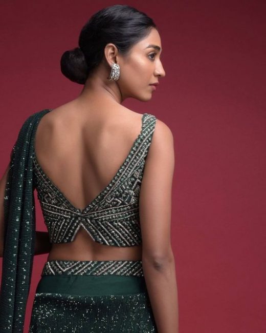 Interesting back neck design ideas for blouse
