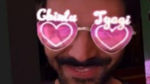 Karthik Aryan becomes first bollywod actor to have his own Instagram filter
