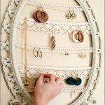 9 DIY Ideas To Organize and Store Jewellery DIY jewellery organisers and holders