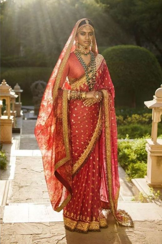 Dupatta ideas to pair with a Saree for bridal wear