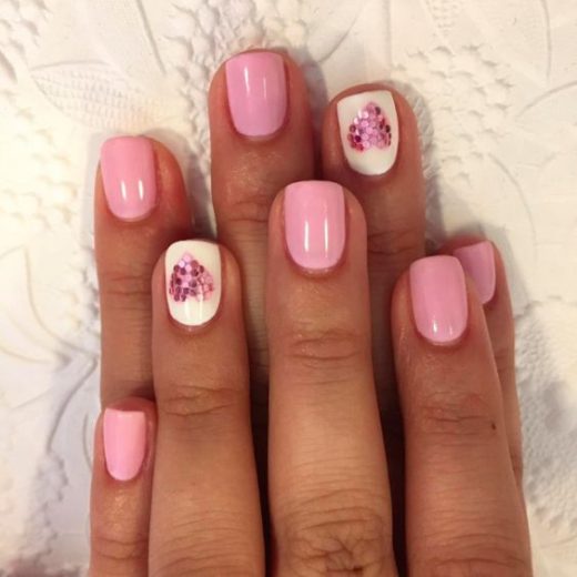Valentine's day nail art