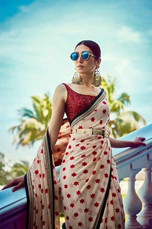Wear saree with belts