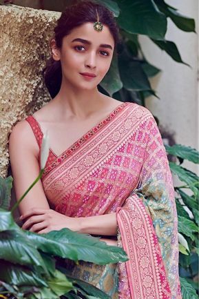 Alia Bhatt bridesmaid looks