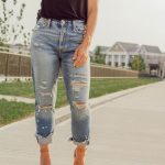 4 Ways To Create Rugged Or Distress Denim Look DIY distress denim jeans