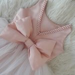 Bow detail for dresses