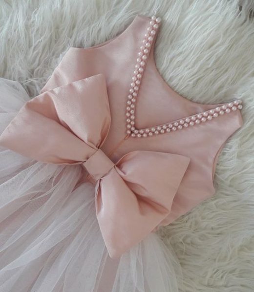 Bow detail for dresses