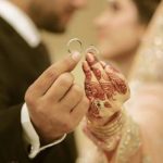 Announce Engagement In Style With These Mesmerizing Photo Ideas Fun engagement poses for the couples