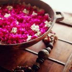 7 Ways To Use Fresh Flowers For Navratri Home Decor Flower decoration ideas for Navratri