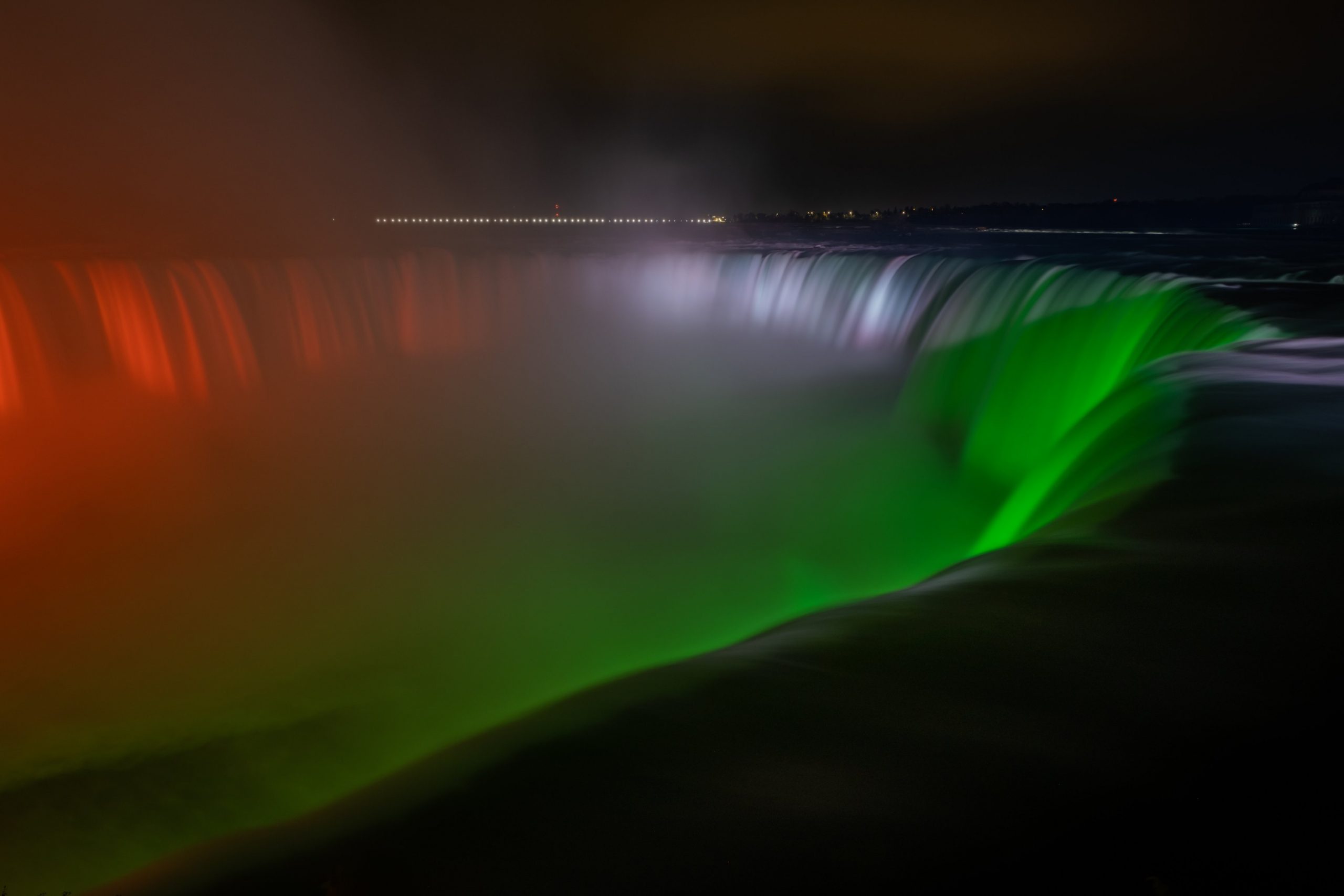 Niagra Falls display solidarity and hope for India