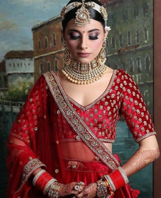 Headband style Tikka for the Indian brides