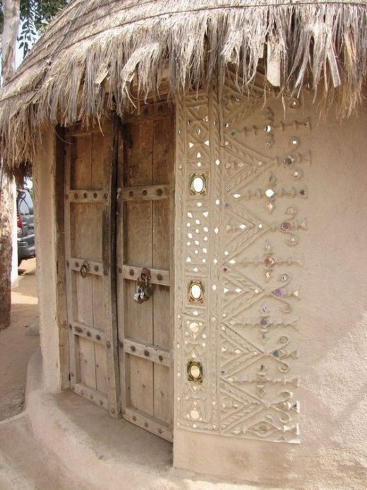 Lipan, mud and mirrorwork artwork of Kutch, Gujarat, India