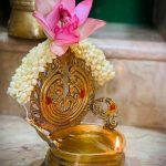 5 Ways To Decorate A Pooja Thali With Fresh Flowers On Special Occasions Decorating pooja thali