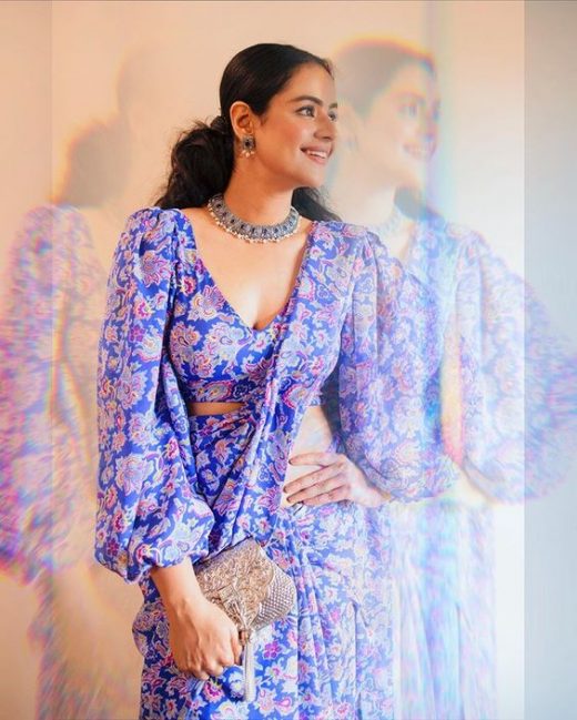 Flare sleeve for saree blouse designs