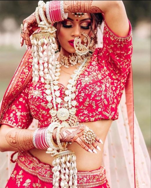 Shell jewelry for the brides to be