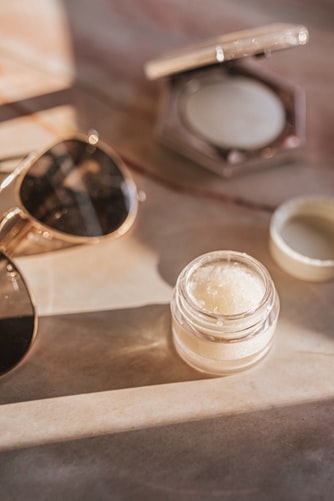DIY lip balm