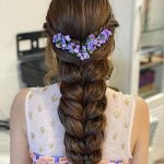 5 Ways To Ornate Your Messy Or Loose Braids With Flowers Bridal braids with real flowers