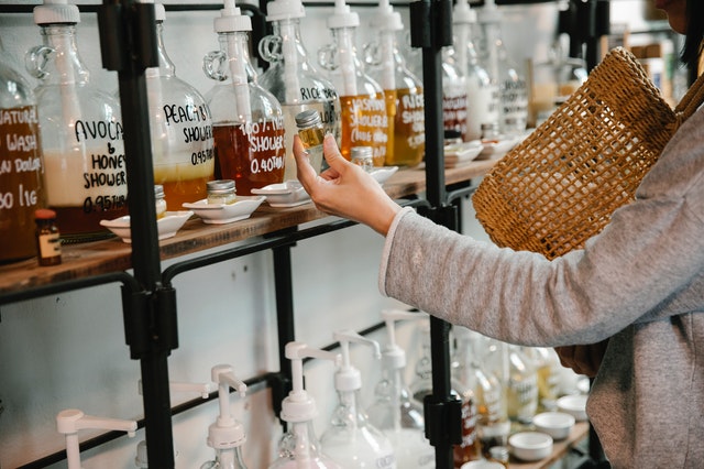 How To Start An Efficient Cosmetic Shop