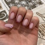How to create nail art by painting tips of nails