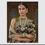 Planning On Wearing A Saree For A Wedding.... Here Is How To Slay The Traditional Saree Look Saree blouse for Indian Weddings-Threads-WeRIndia