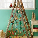5 Christmas Tree Alternative Ideas Which Are Super Easy To Make DIY Christmas tree-Threads-WeRIndia